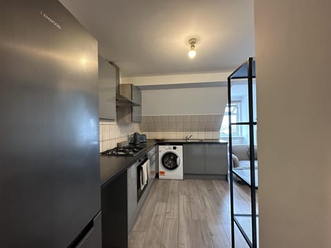 Apartment | Private kitchen | Fridge, microwave, oven, stovetop