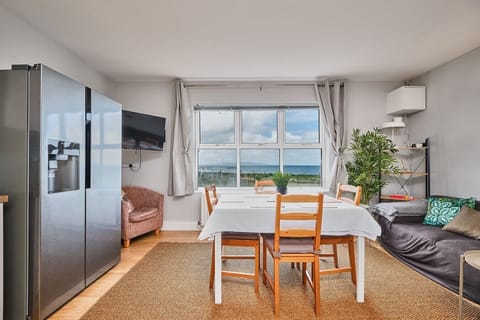 Elegant Dining with a Sea View