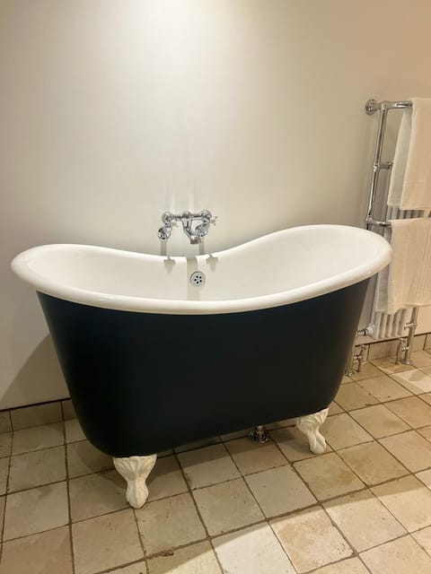 Duplex, 1 King Bed, Patio | 1 bedroom, premium bedding, individually decorated