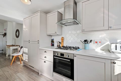 Lovely Cottage Near the Beach