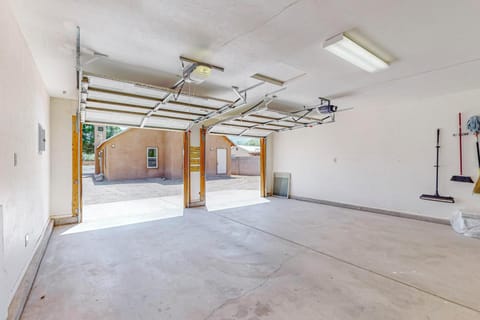 SHARED garage, 1 side ONLY is for the front house