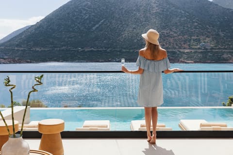 Retreat to the pool area for an ice-cold beverage.