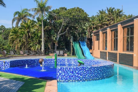 3 outdoor pools