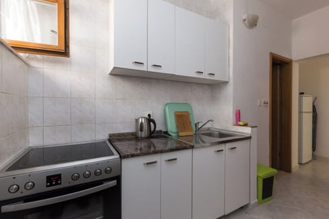 Apartment (Two-Bedroom Apartment with Terrace(pr) | Private kitchen | Fridge