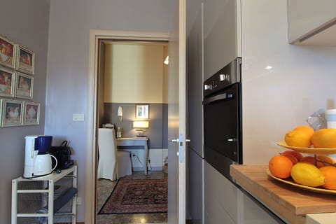 Autumn, Kitchen, Spring, Summer