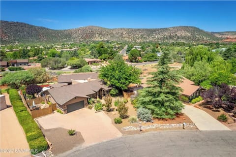 Serene Backyard with Stunning Mountain Backdrop