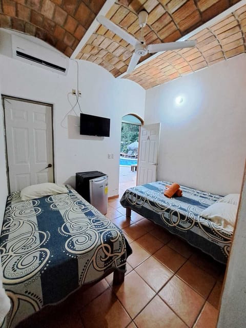 Bungalow 1 Bedroom | In-room safe, free WiFi, bed sheets