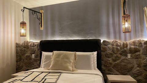 Standard Room | Premium bedding, free WiFi, bed sheets