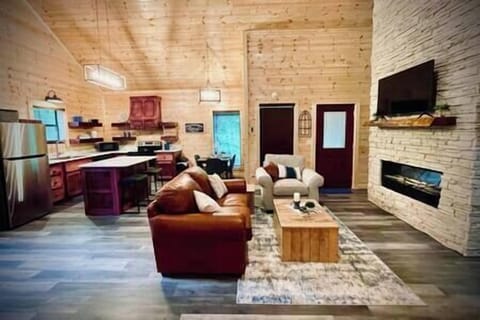 9df104b0-1f88-4daf-bb74-9f5744e593d8