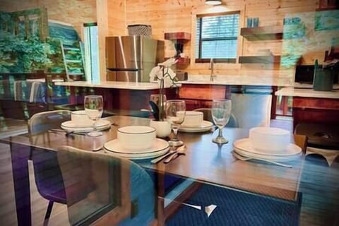 4d220f76-ee82-494b-9a9b-07cd6d9f92e1