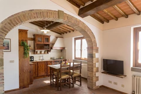 La Dimora del Mastro Carbonaio | Private kitchen | Full-size fridge, oven, stovetop, dishwasher