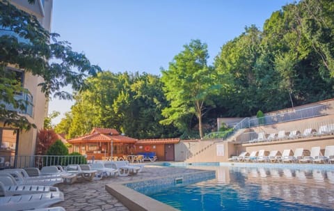 Indoor pool, seasonal outdoor pool