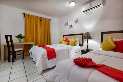 Deluxe Room Garden View | Premium bedding, minibar, in-room safe, individually decorated