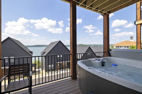 Nature Lodge - Basement Level: Hot tub on Patio