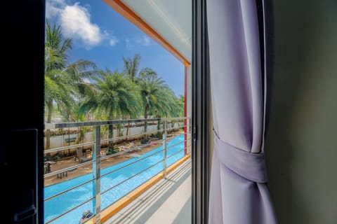 Comfort Condo, Balcony, Pool View | Balcony view