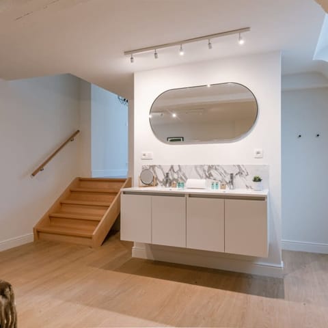 Apartment | 1 bedroom, Internet