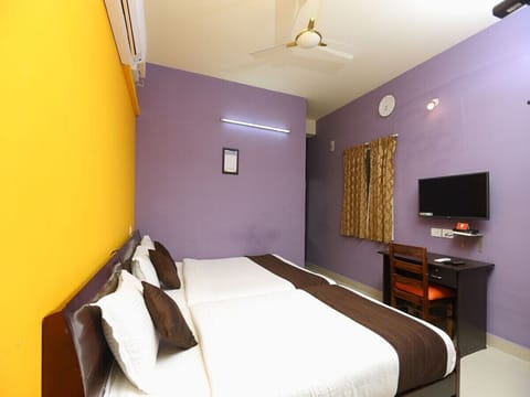 Deluxe Triple Room, City View | Free WiFi