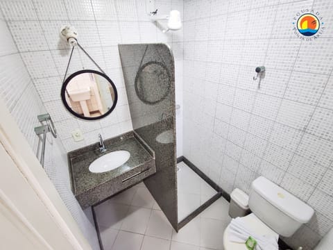 Comfort Apartment, 1 Bedroom, Patio, Garden View | Bathroom