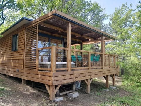 Superior Cottage, Hot Tub | Terrace/patio