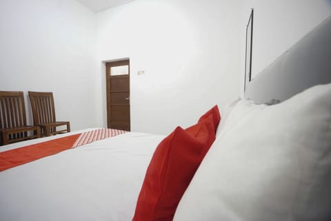 Deluxe Double Room | Free WiFi, bed sheets