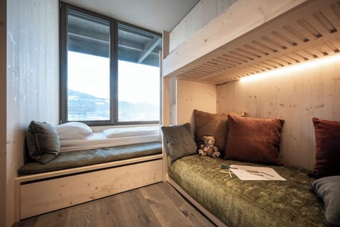 Family Home - Suite with Three Bedrooms | Egyptian cotton sheets, premium bedding, down comforters, minibar