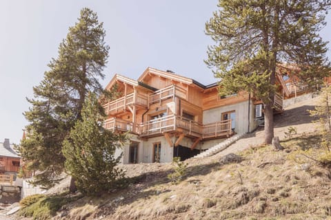 28e736c8-9ea6-45a1-a1af-5dec5de42dc3