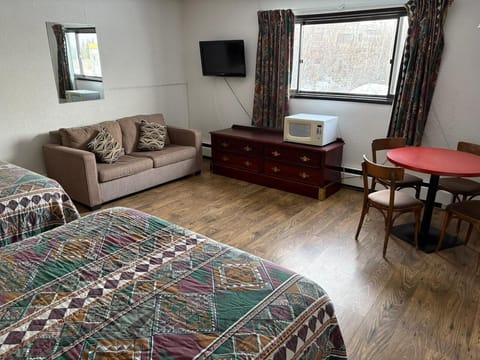 Family Double Room, Lake View | Free WiFi