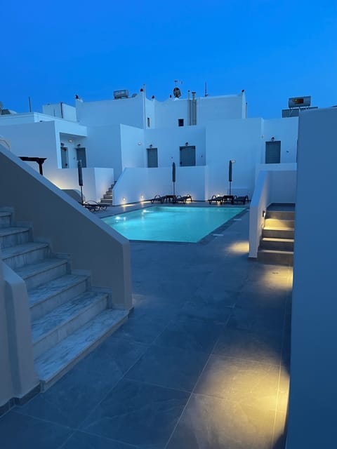 Tarelis apartments | Kamari | VacationRenter