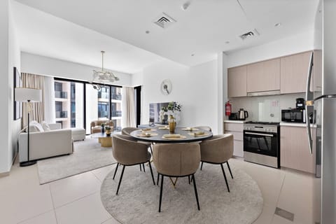 Comfort Apartment, 2 Bedrooms, Non Smoking, City View | Living area | Smart TV, Netflix, streaming services