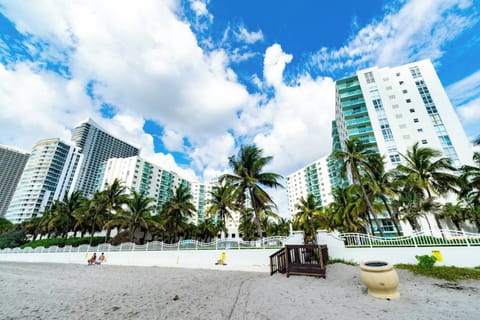 The access to the beach from the building
