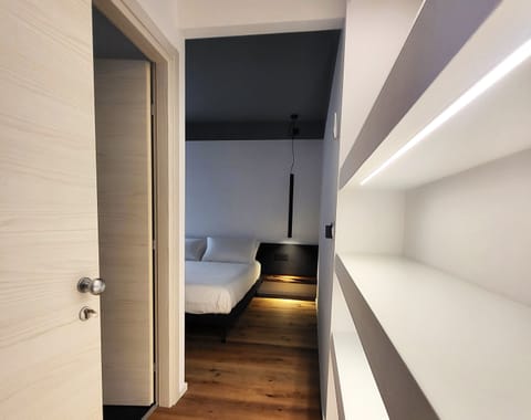 Deluxe Double Room | Individually decorated, individually furnished, desk, laptop workspace