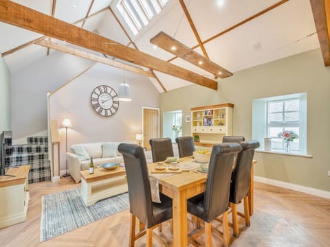 Dining Area | The Byre - Pleasantfield Farm, Ayr