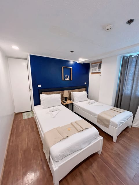 Double or Twin Room | Desk, free WiFi