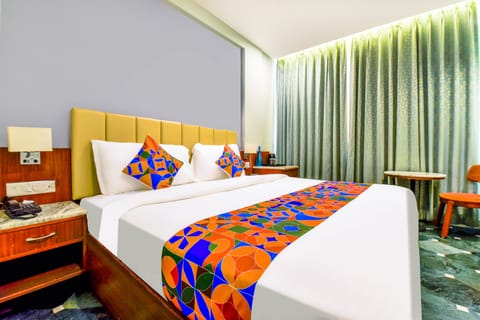 Family Room | Egyptian cotton sheets, premium bedding, in-room safe, free WiFi