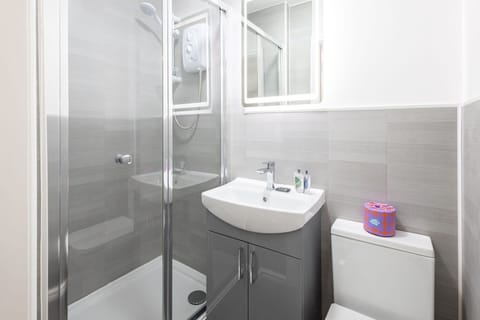 Clifton Studio 3, Darlington - Host & Stay