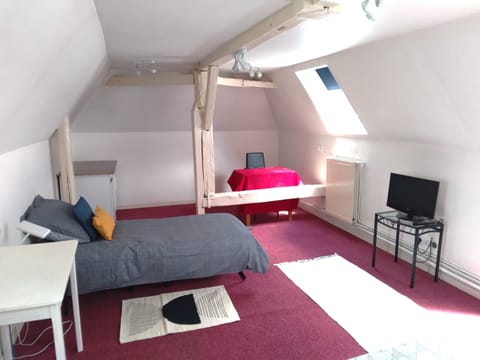 Classic Double Room, 1 Double Bed | Soundproofing, free WiFi