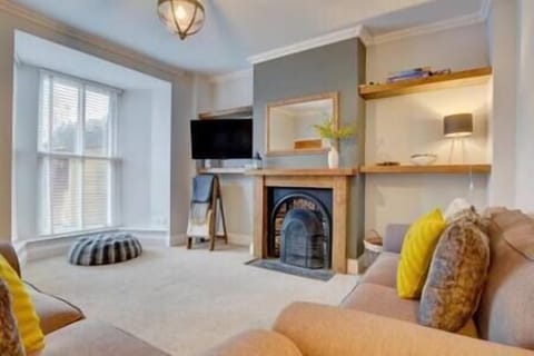 E25c398f 3e27 4033 9456 1e1663bbe42c