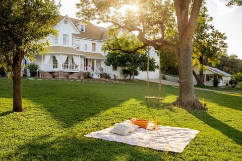 The Manor house can sleep 30+ and is filled with entertainment areas!