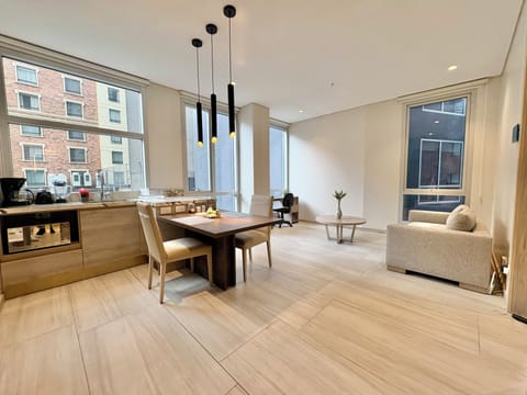 Premier Apartment, Kitchen, City View | Dining room