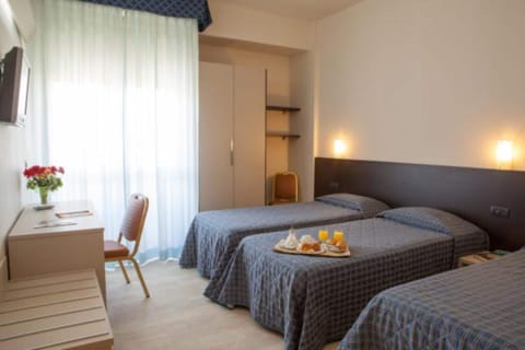 Standard Triple Room | Soundproofing, free WiFi, bed sheets