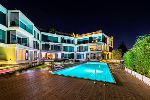 Front of property - evening/night