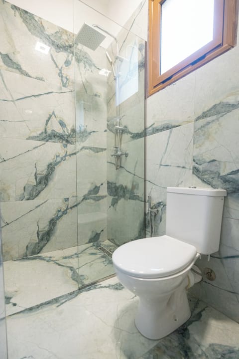 Deluxe Double Room, Balcony | Bathroom | Bidet