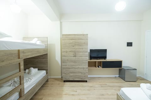 Quadruple Room | 1 bedroom, soundproofing, bed sheets