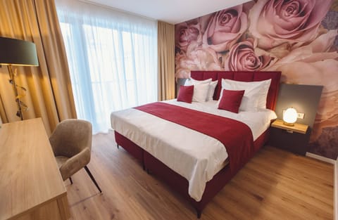 Deluxe Double Room | In-room safe, free WiFi, bed sheets