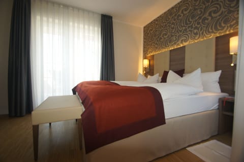 Comfort Double Room | Premium bedding, individually decorated, desk, blackout drapes