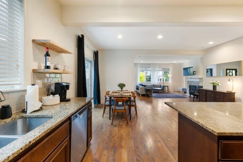 House | 3 bedrooms, Internet