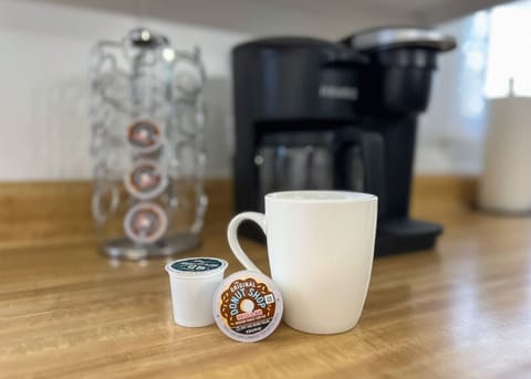 Coffee Maker - Keurig Combo (Brew/Pod)