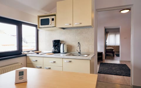 Romantic Apartment | Private kitchen | Full-size fridge, microwave, oven, stovetop