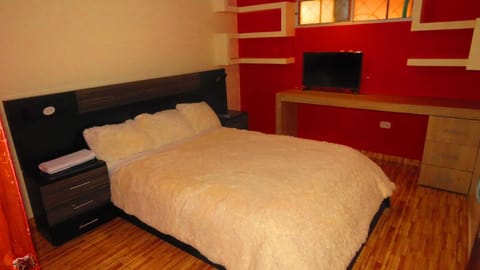 Basic Double Room | Free WiFi, bed sheets