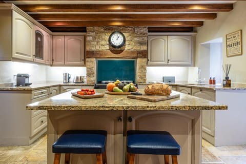 The Millstream 3 bedroom in the Cotswolds (5976)